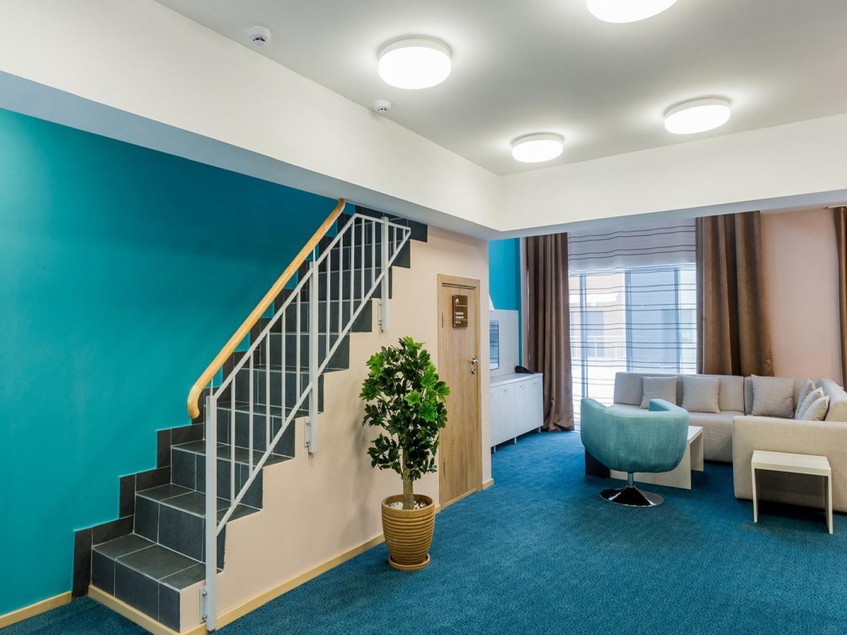 Aqua-Minsk Hotel Bagian luar foto